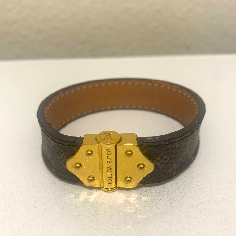NANO MONOGRAM BRACELET